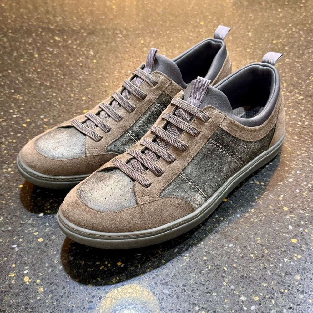 Johnnie-O Authentic Sneakers. Size 10M